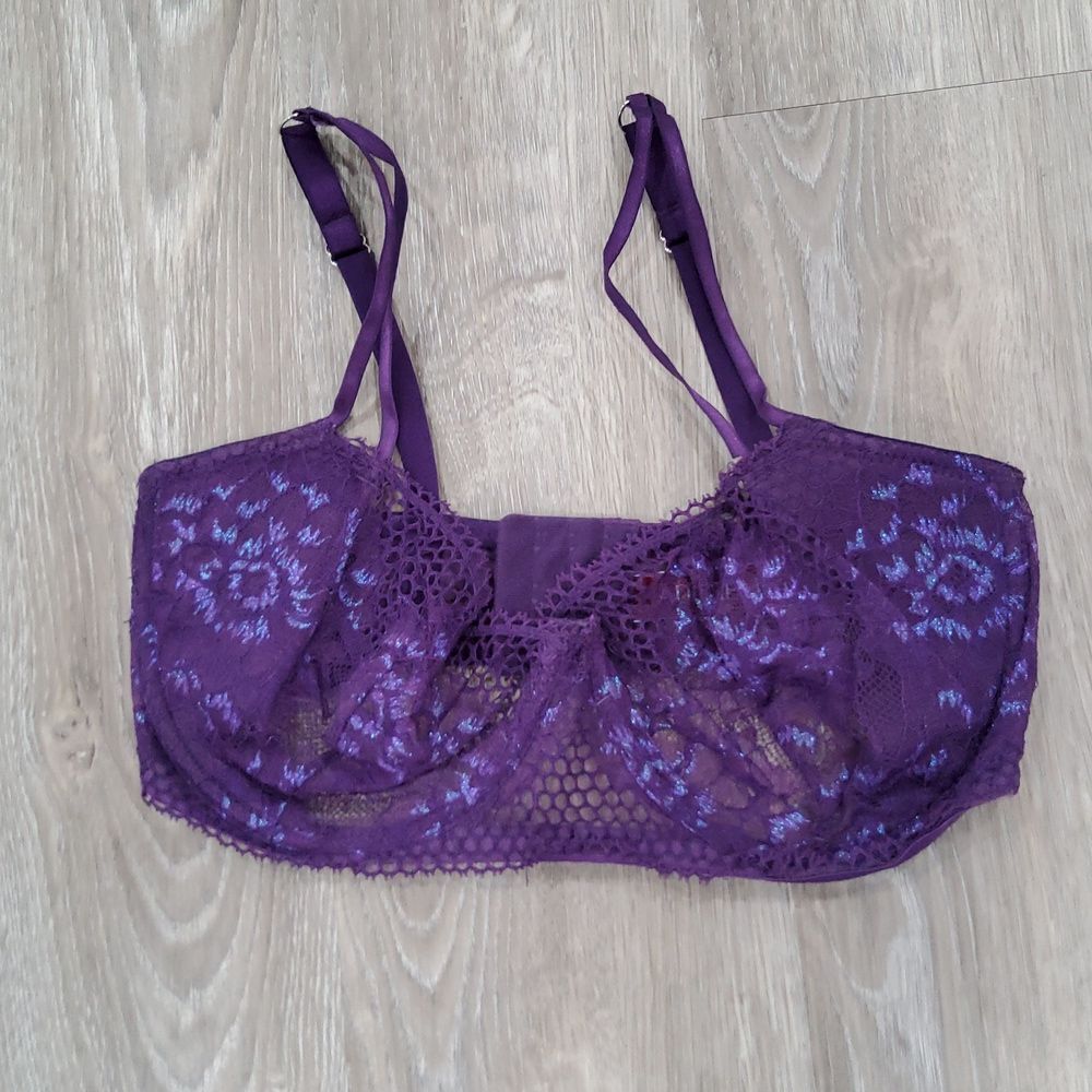 ADORE ME 34DDD Purple Iridescent Lace Fishnet Bra